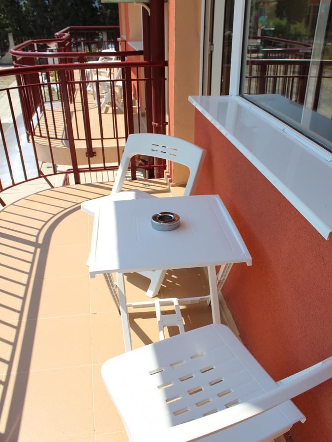 Hotel Sapphire Primorsko Exterior foto