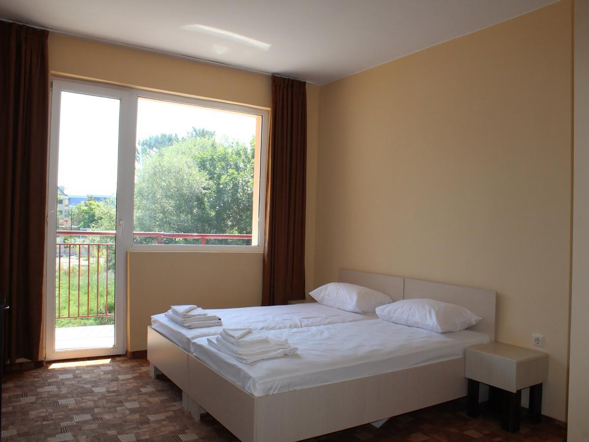 Hotel Sapphire Primorsko Exterior foto