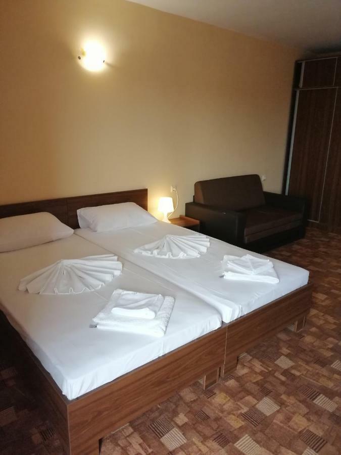 Hotel Sapphire Primorsko Exterior foto