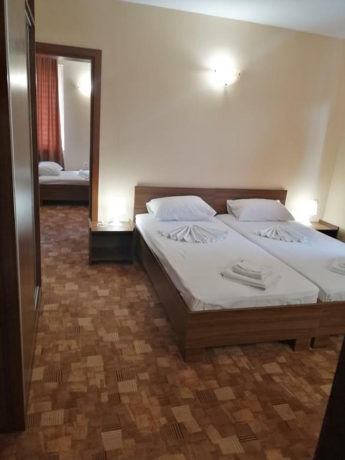 Hotel Sapphire Primorsko Exterior foto